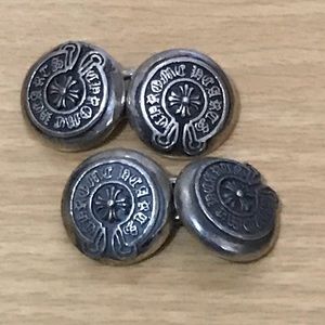Chrome hearts cuff link